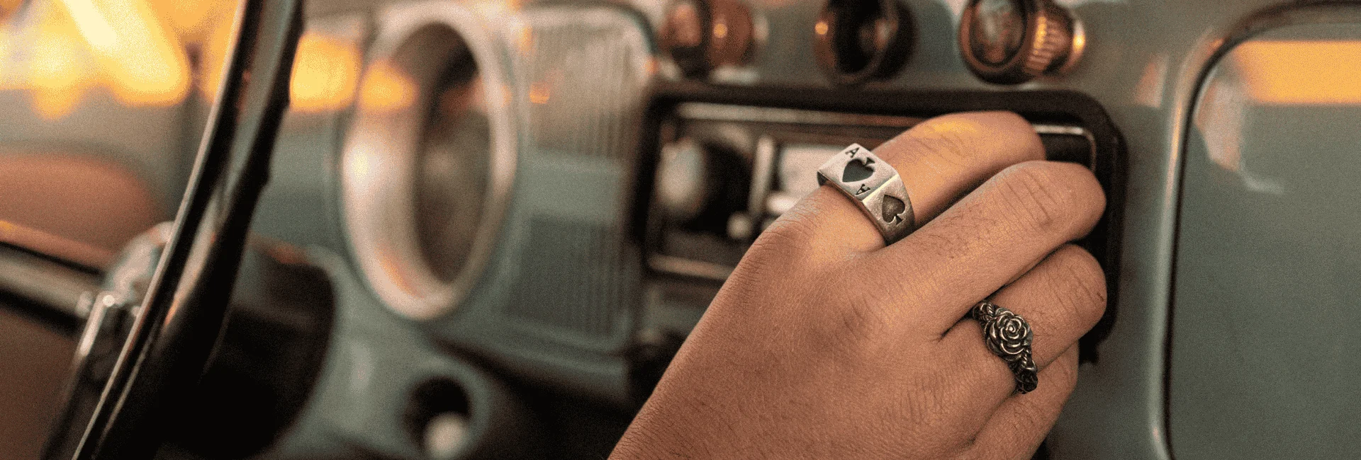 Où Trouver Des Autoradios Vintage pour Voiture Ancienne