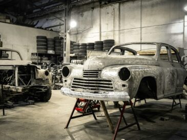 Maîtriser la Restauration : Quel Budget Prévoir pour Refaire le Moteur d'une Voiture Ancienne ?