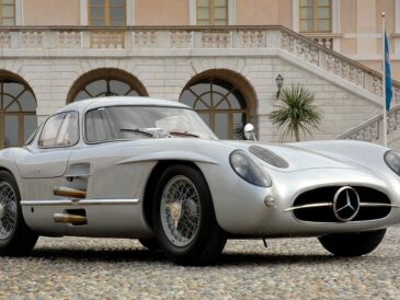 Mercedes-Benz 300 SLR Coupé Uhlenhaut