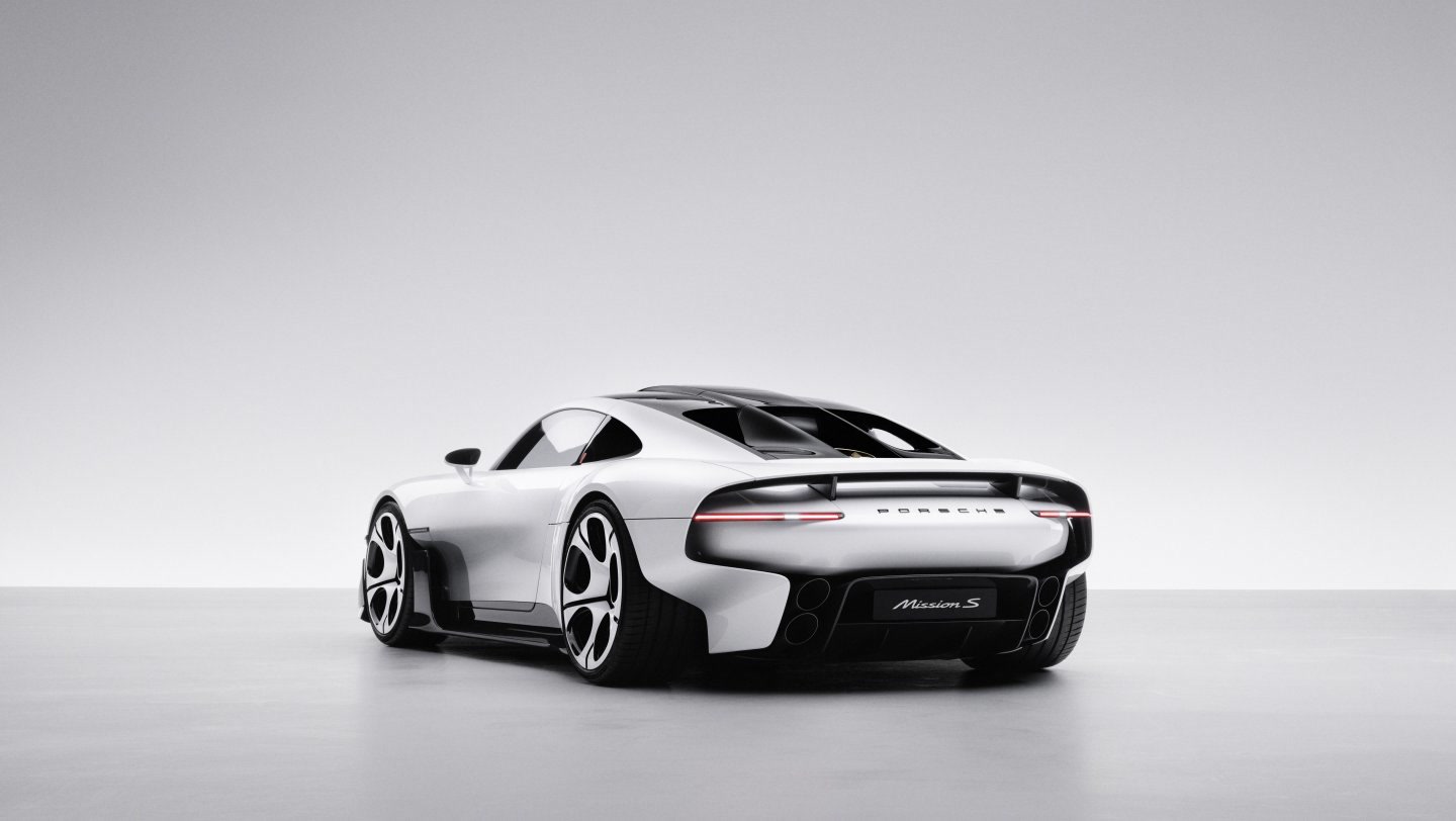 Porsche Mission S Concept 2026 vue de trois quarts arrière