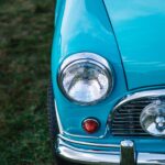 Voiture de collection en succession : qui paie l’assurance, le garage et l’entretien ?